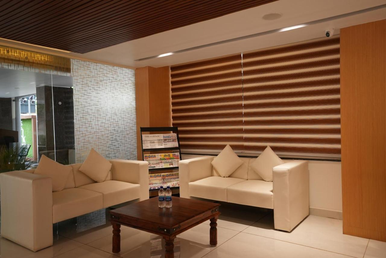 Eden Park Boutique Hotel Vijayawāda Esterno foto