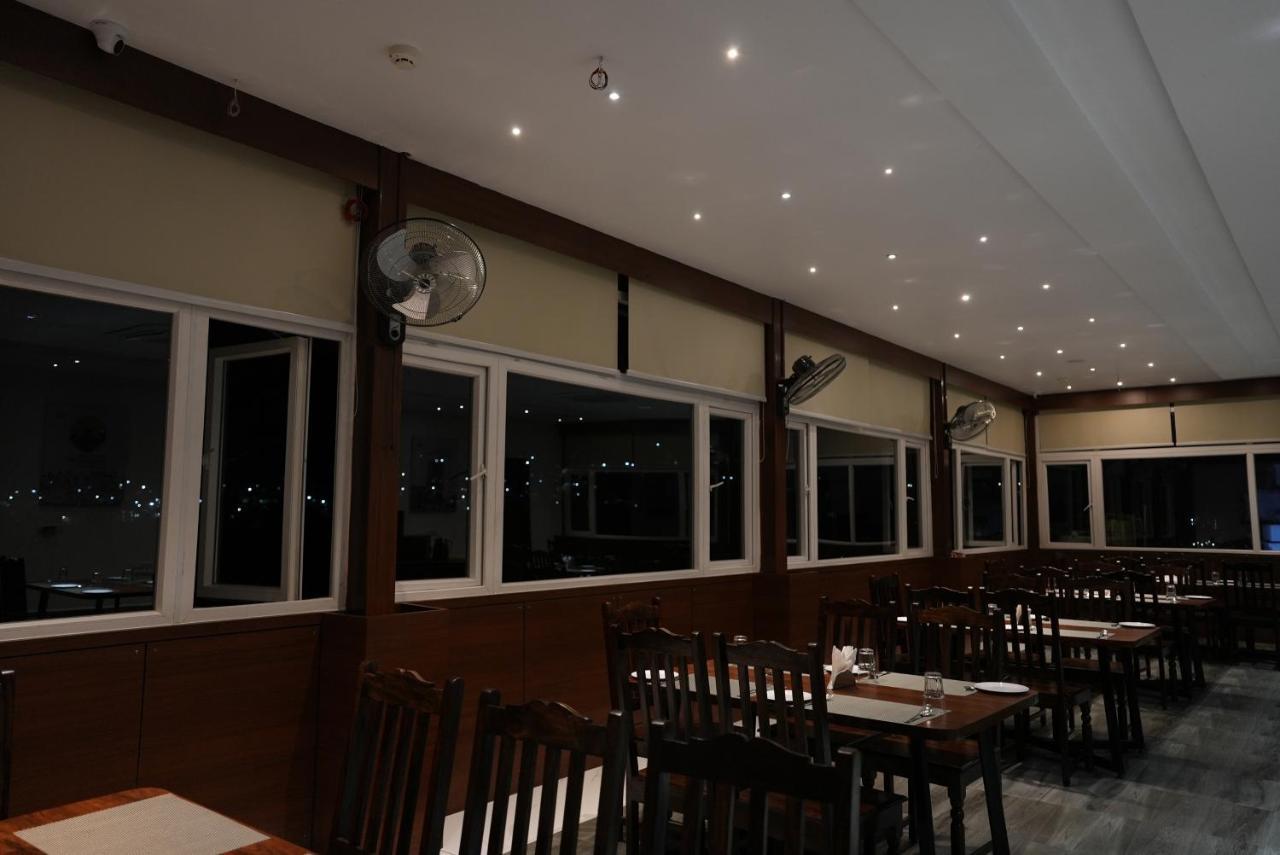 Eden Park Boutique Hotel Vijayawāda Esterno foto